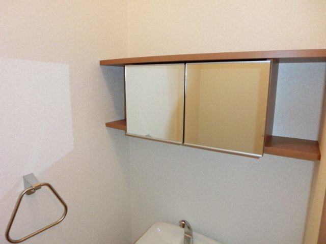 プランドールＹ’ｓ　Ⅱ トイレ収納