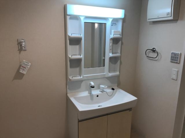 ＣＯＲＮＩＯＬＯ （コルニオーロ） 洗髪洗面化粧台