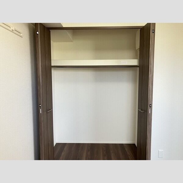 フォレストウッド　B棟202号室 収納