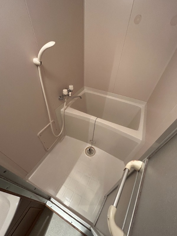 サンライズハウスA棟1階 バス