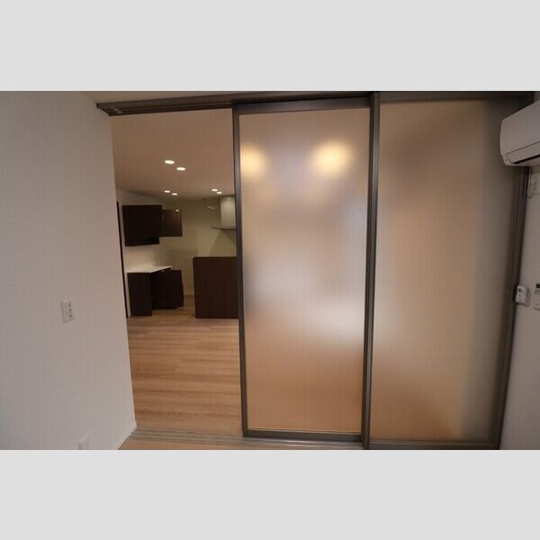 ユートリー　Ⅲ303号室 ライトスルースクリーン