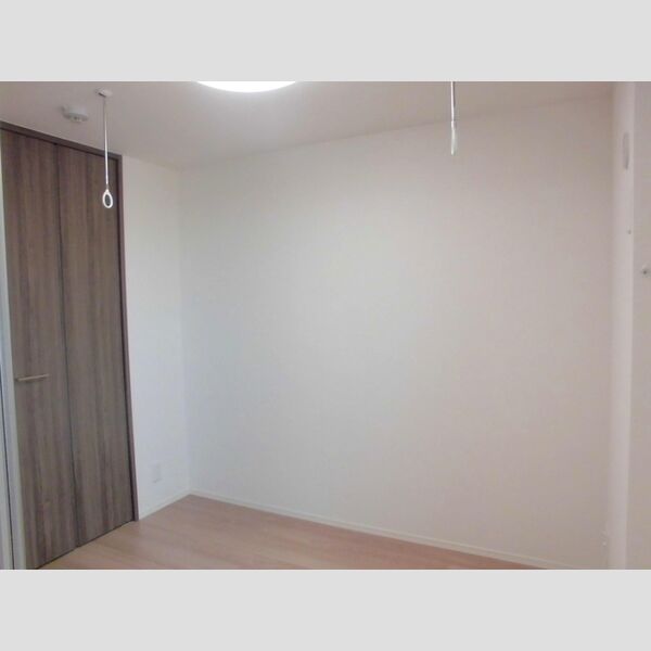 D-RESIDENCE東田町303号室 洋室