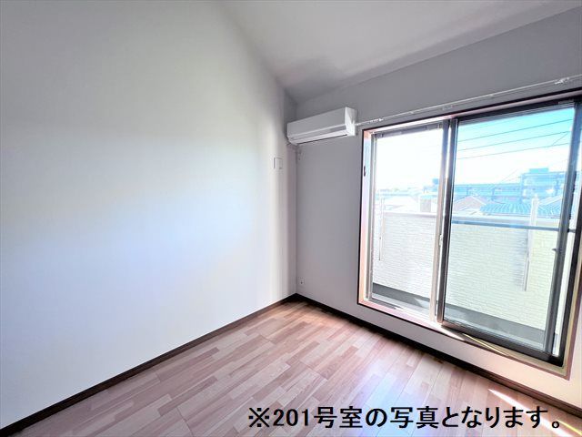 リュクスシティー上大岡2階 リビング