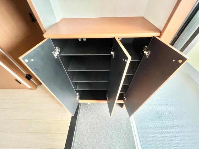 インマヌエル101号室 収納