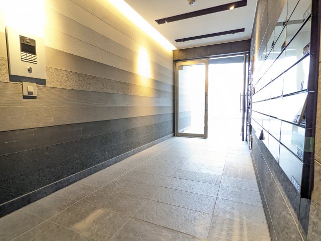 ハーモニーレジデンス新横浜1005号室 ロビー