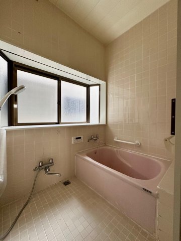 港南区笹下5丁目戸建 お風呂