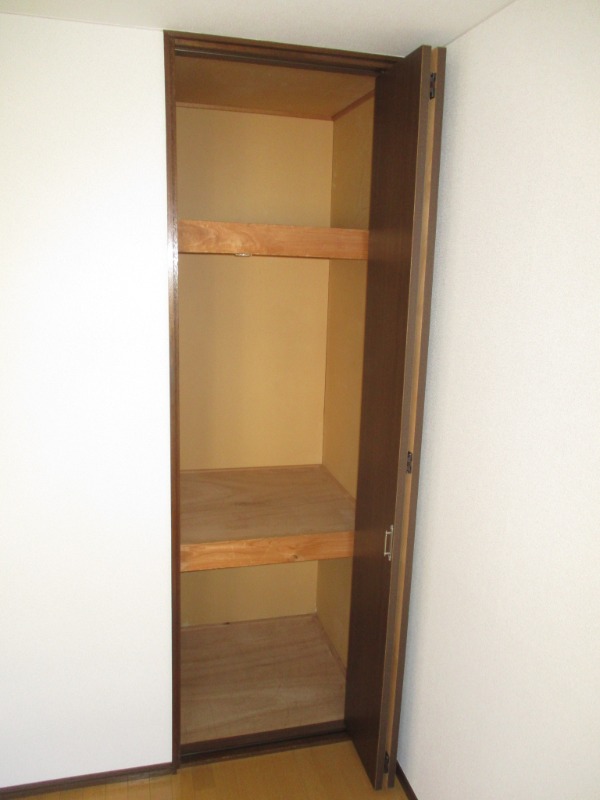 アーバニティ平本 収納