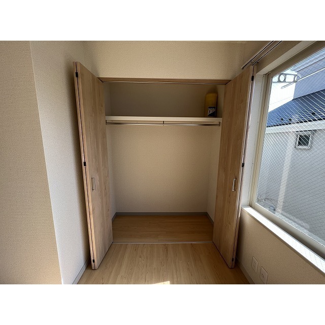 ブラウンコーポ 大型クローゼット