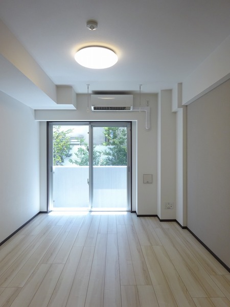 ＧＥＮＯＶＩＡ本羽田ｓｋｙｇａｒｄｅｎ リビング