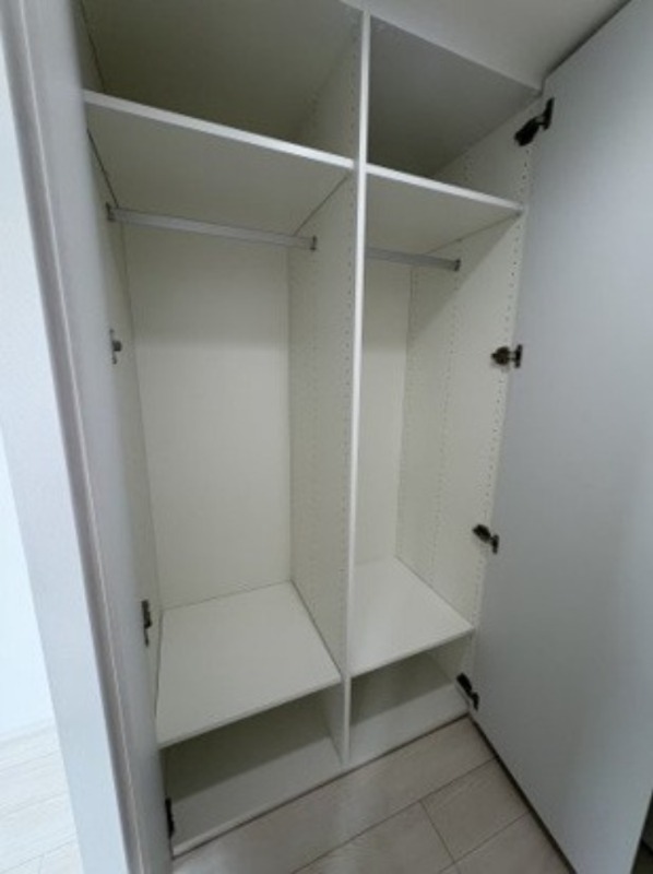 GENOVIA世田谷砧Ⅱ3階 収納