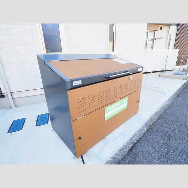ミアスⅡ306号室 敷地内ごみ置き場
