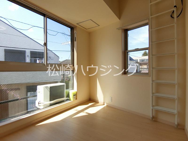 コンフォート新井 リビング