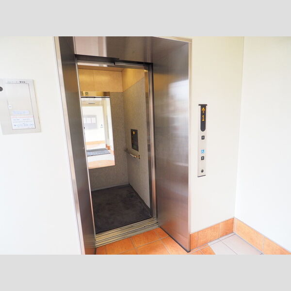 アークK　B館205号室 エレベーター