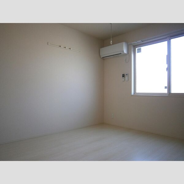 フィオーレ103号室 居室