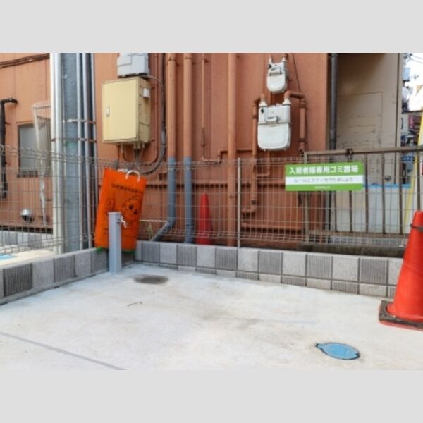 dearestⅢ802号室 敷地内ゴミ置場