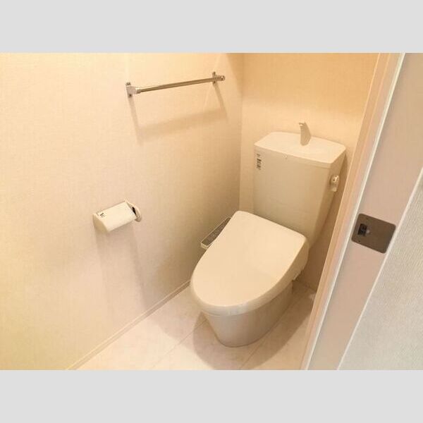 ボヌール101号室 トイレ