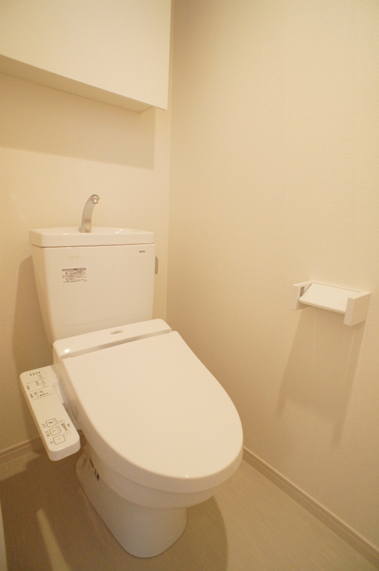 リブリ・DJ トイレ