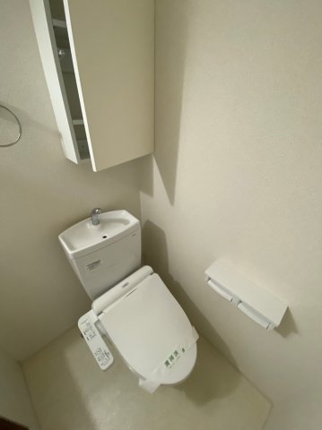 ベイルーム妙蓮寺 トイレ