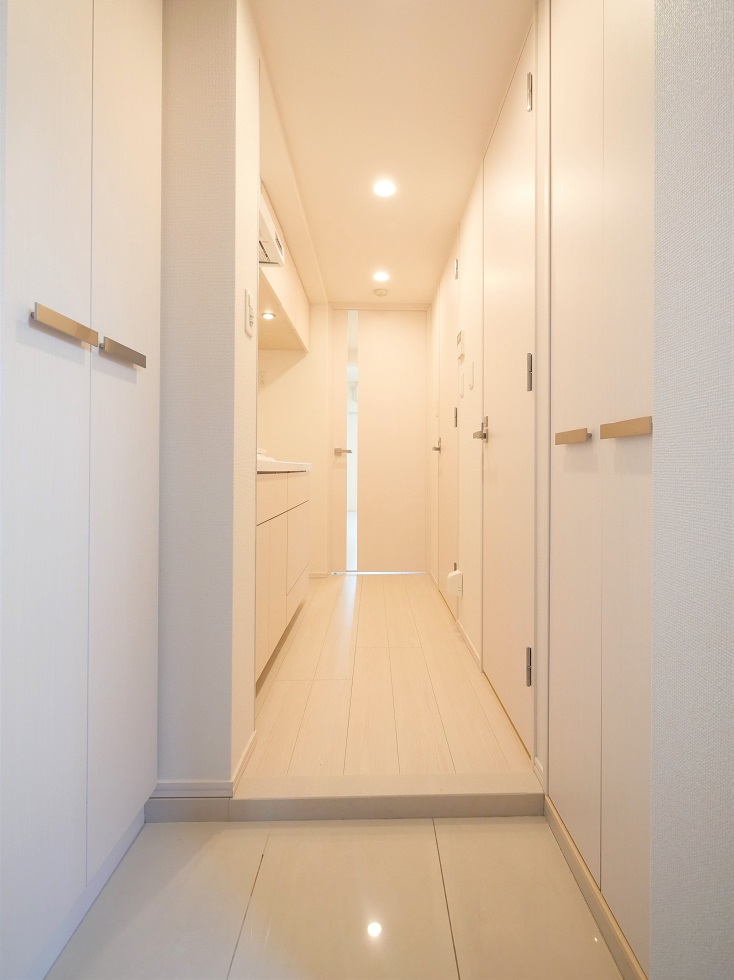 PREMIUM CUBE G 三軒茶屋 内観