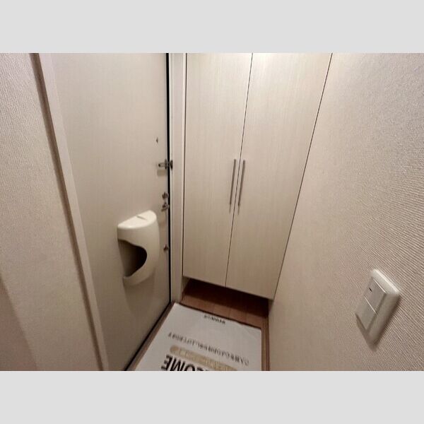 クレール津田沼 玄関