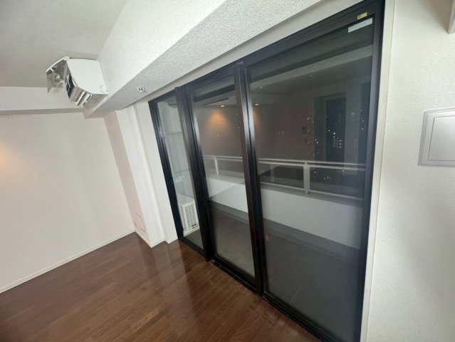 コンシェリア西新宿TOWER’S WEST1007号室 ※過去退去時のお写真です