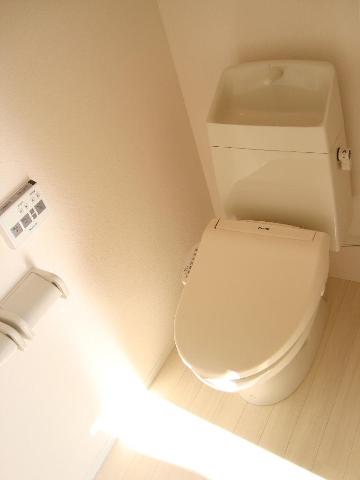 アリエッタ シャワー付トイレ