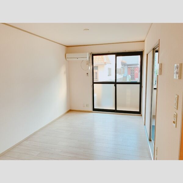 パストラル　弐番館102号室 リビング