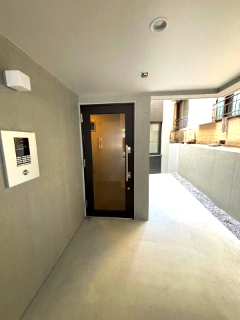 アプロ海辺201号室 エントランス