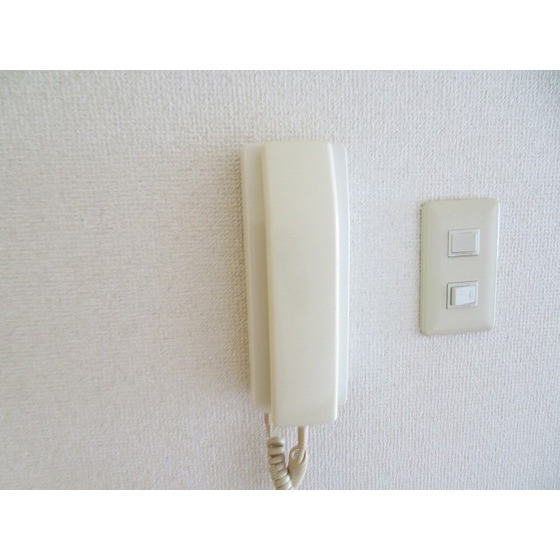 エレガンス綾瀬６0304号室 インターホン