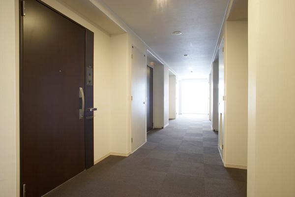 プラウドフラット鶴見Ⅱ703号室 同建物別部屋の参考画像