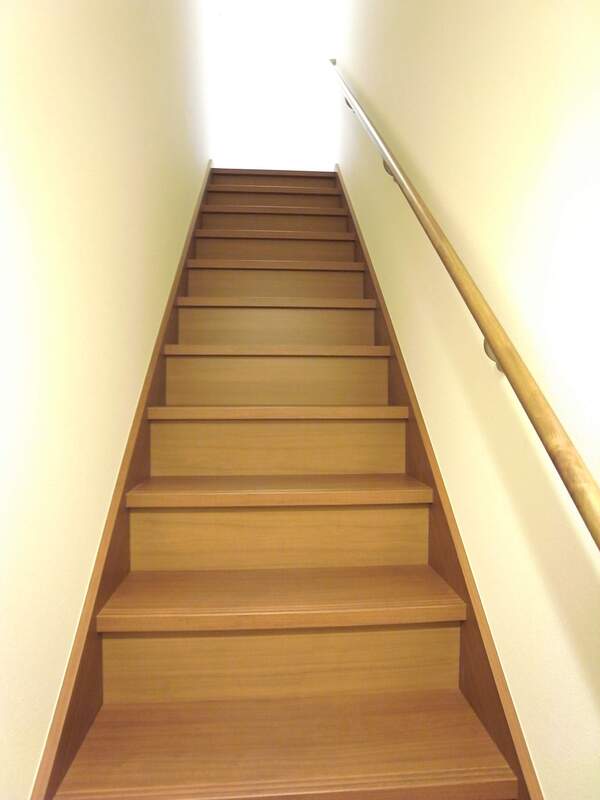 リブリ・Yotsuya2階 玄関