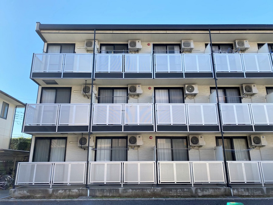 レオパレスルームス北越301号室 外観