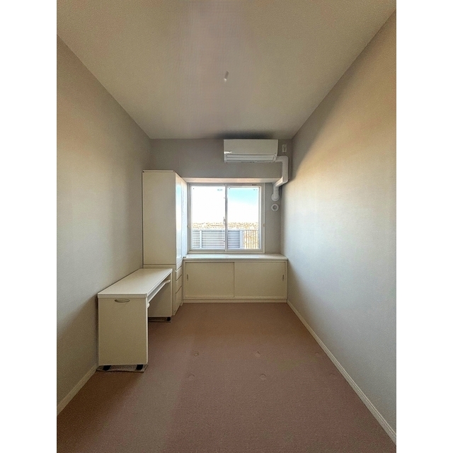 プラウドタワー船橋 洋室7.4帖　2026年2月撮影