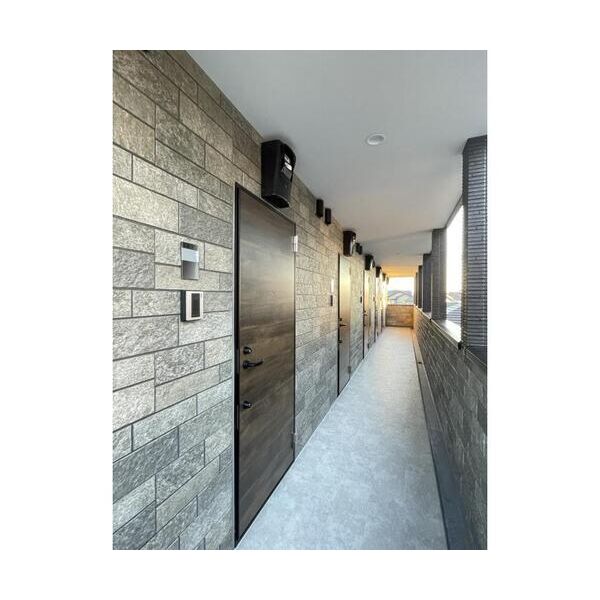 Fika　大宮日進 エントランス