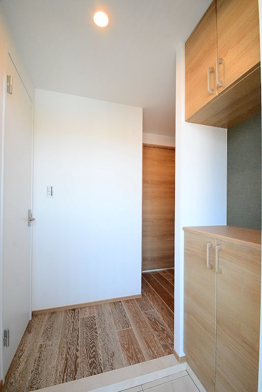 グランドコンシェルジュ宮崎台5階 玄関