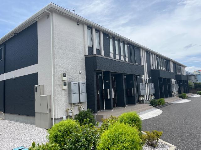 エルフェイム 外観写真（昼）