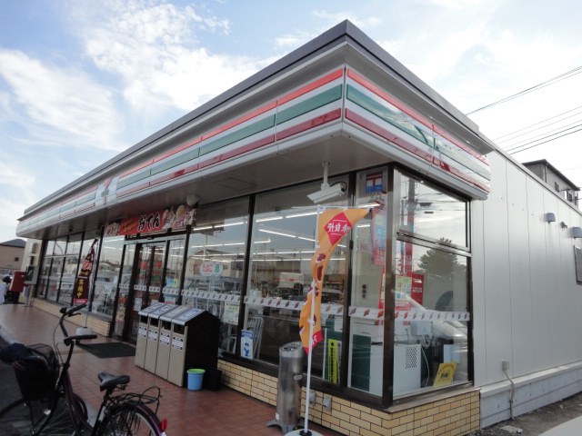 ベル セブンイレブン鳩ケ谷里中学校前店まで524ｍ