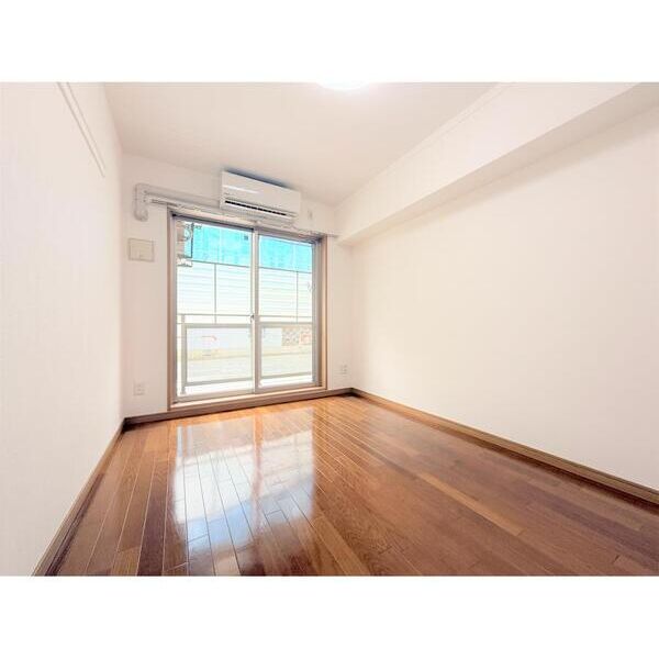 メゾン東陽日吉 リビング