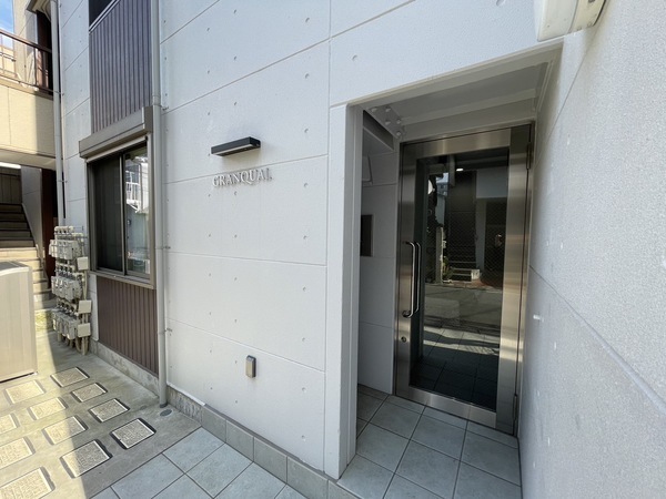 グランクオール北千住301号室 エントランス