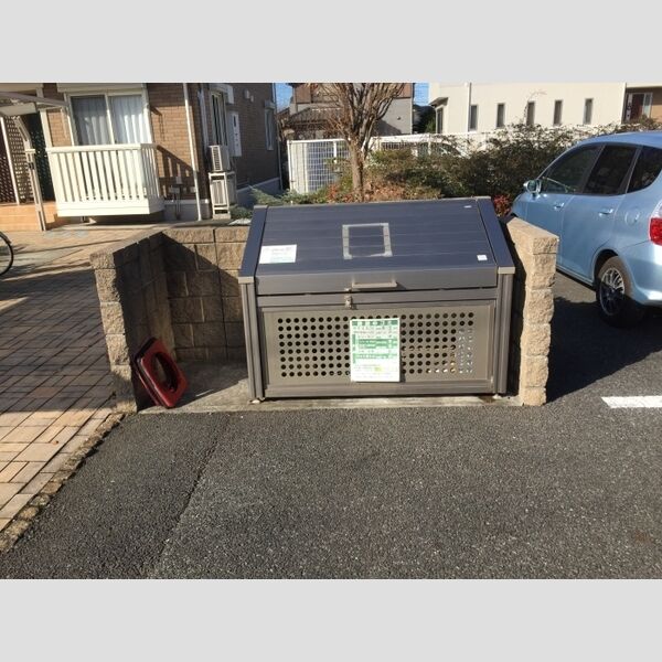 リバレイン201号室 入居者専用ゴミ置き場