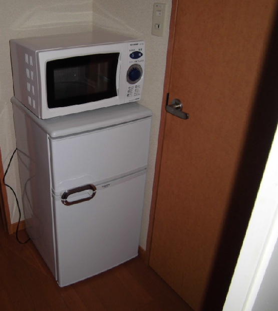 レオパレス飯山満 内観