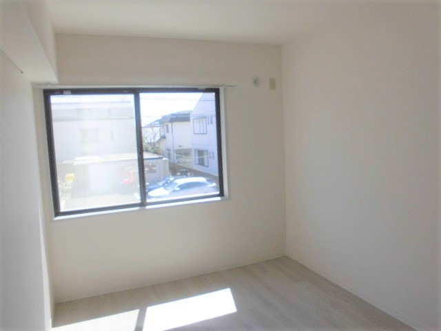 ローズマンション(A-001)2階 内観