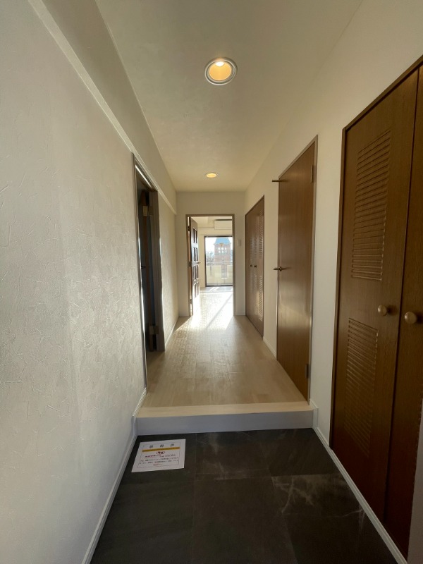 TraValore淵野辺4階 玄関