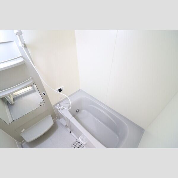 ルミエール　Ⅱ102号室 浴室