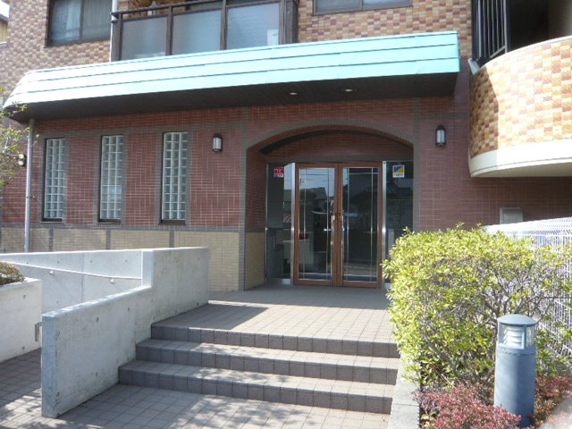 ハイム海神南0406号室 エントランス