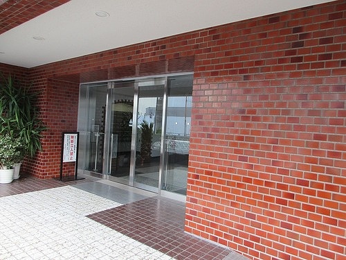 赤羽神谷サンハイツ エントランス