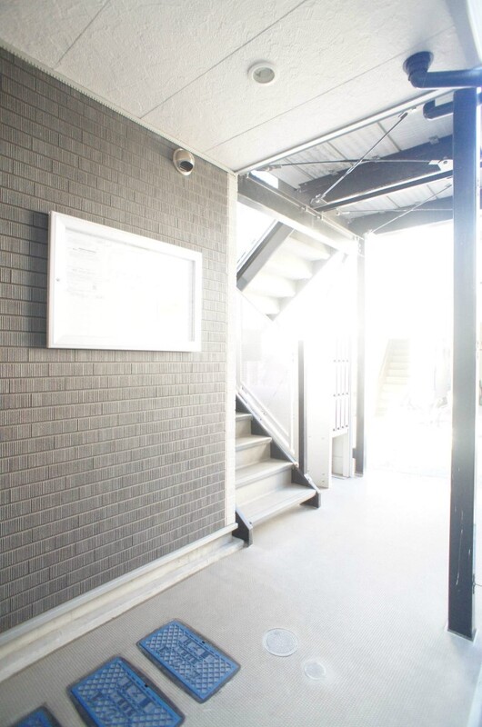 リブリ・サンシャイン日光2階 エントランス