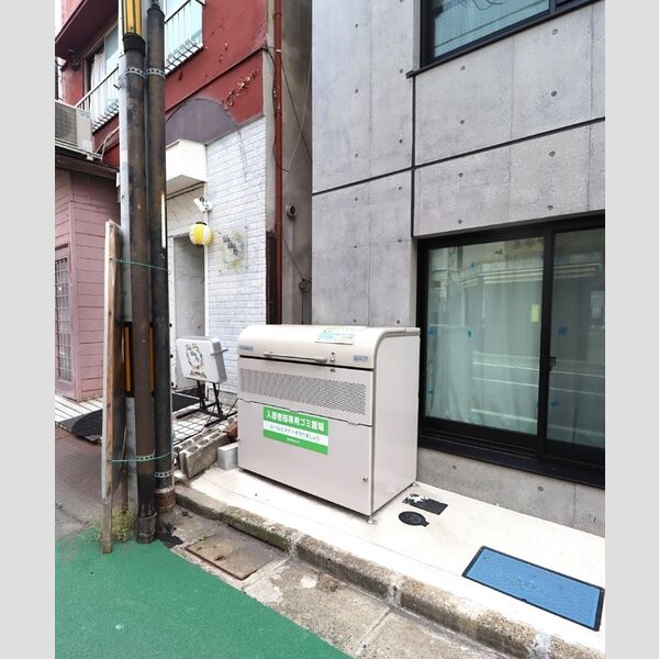 アセット東武練馬 ゴミストッカー