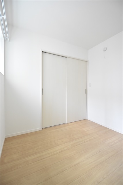 Ｔ．Ａさいたま市北区大成町４丁目ⅢＢ棟3階 フローリング　デザイナーズ