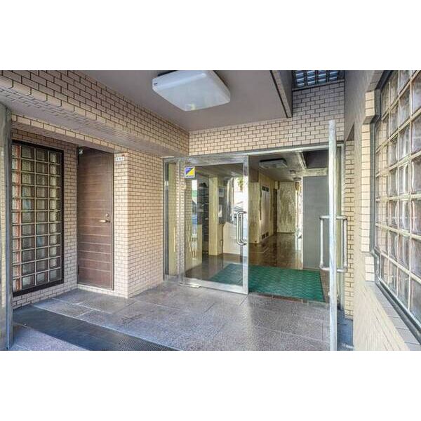 ラ・パルフェ・ド・フォルティーヌ0506号室 エントランス